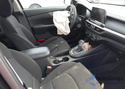 2021 Kia Forte Fe из США, поврежденный, VIN 3KPF24AD3ME325252